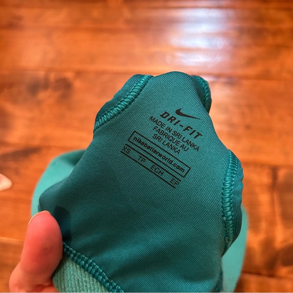 Nike Pro Sports Bra - Picture 3 of 4